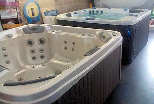 Visit our hot tub showroom convenient for Dorset, Hampshire, Wiltshire and the south coast UK New hot tub showroom